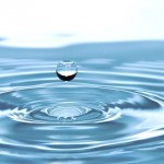 水