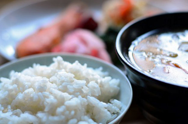 朝食